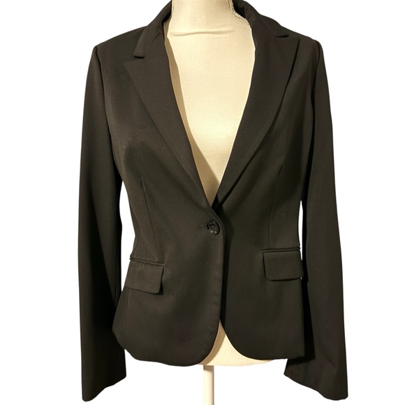 Express Women's Black Blazer | Excellent Used Condition - Picture 1 of 10